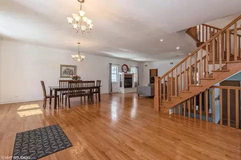 320 Herrick Rd, Riverside, IL 60546 photo 3