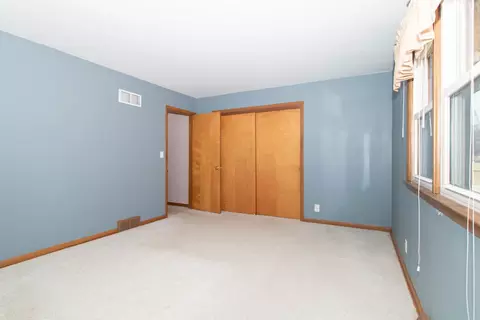 21 Hawthorne Dr, Normal, IL 61761 photo 27