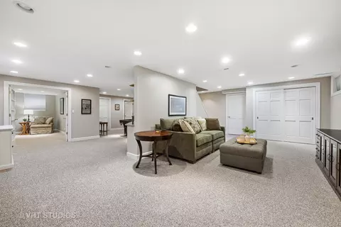 575 Wicklow Rd, Deerfield, IL 60015 photo 18