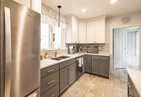 115 N Union St, Elgin, IL 60123 photo 14