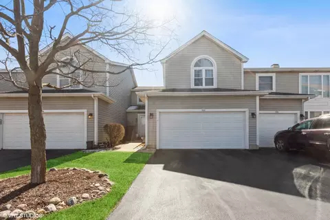 1122 Longford Rd, Bartlett, IL 60103