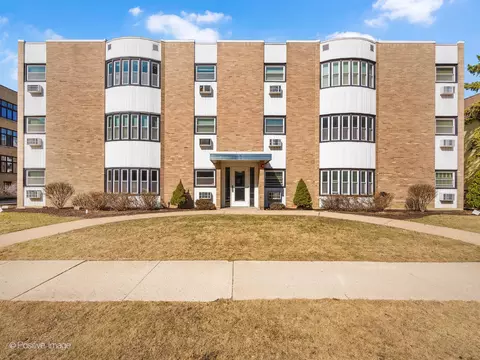 1130 Ontario St #B2, Oak Park, IL 60302