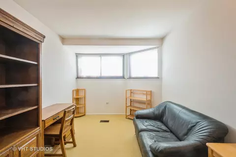 Other - 904 S May St #B, Chicago, IL 60607 photo 1 of 2