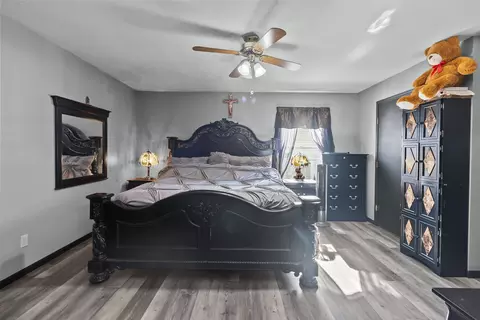 Bedroom - 110 Rainbow Dr, Capron, IL 61012 photo 2 of 6