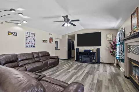 Living - 110 Rainbow Dr, Capron, IL 61012 photo 2 of 2