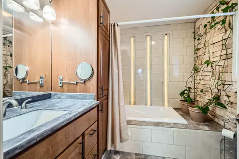 Bath - 36725 N Ridge Rd, Ingleside, IL 60041 photo 1 of 2