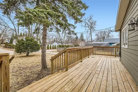 Exterior - 36725 N Ridge Rd, Ingleside, IL 60041 photo 12 of 13