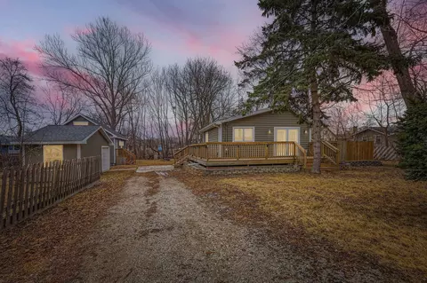 36725 N Ridge Rd, Ingleside, IL 60041