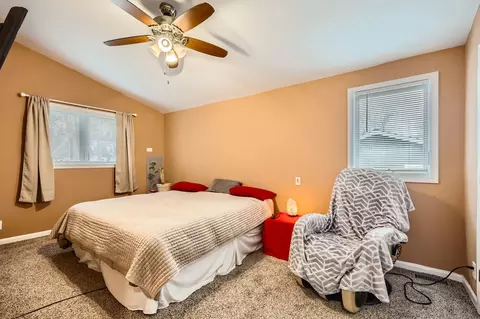 Bedroom - 36725 N Ridge Rd, Ingleside, IL 60041 photo 1 of 1
