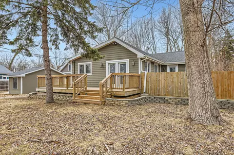 Exterior - 36725 N Ridge Rd, Ingleside, IL 60041 photo 3 of 13