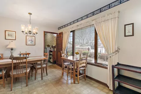 160 Washington Blvd, Hoffman Estates, IL 60169 photo 10