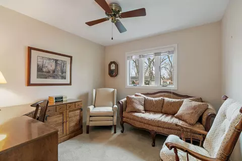 160 Washington Blvd, Hoffman Estates, IL 60169 photo 15