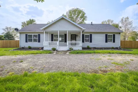 2490 2nd St, Mansfield, IL 61854