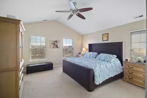 Bedroom - 748 Lambert Ln, Bartlett, IL 60103 photo 1 of 5