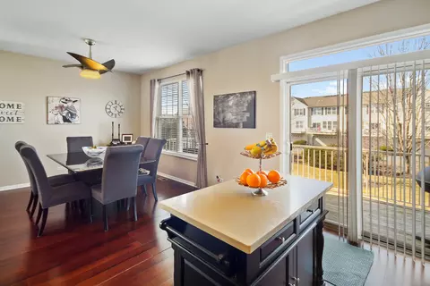Dining - 748 Lambert Ln, Bartlett, IL 60103 photo 2 of 5