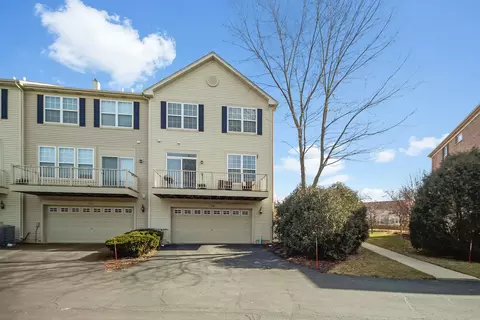 Other - 748 Lambert Ln, Bartlett, IL 60103 photo 7 of 8