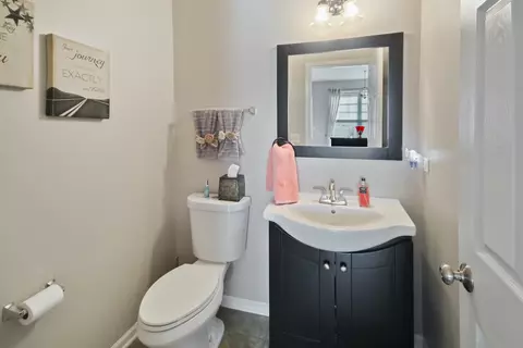 Other - 748 Lambert Ln, Bartlett, IL 60103 photo 3 of 8