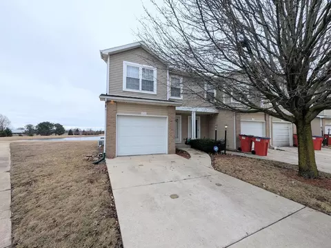 3705 Summer Sage Ct #3705, Champaign, IL 61822