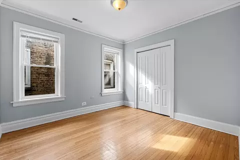 Bedroom - 5936 N Campbell Ave, Chicago, IL 60659 photo 4 of 4