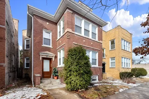 5936 N Campbell Ave, Chicago, IL 60659