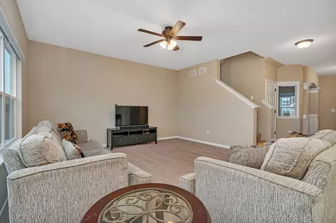 2103 Daly Ln, Plainfield, IL 60586 photo 9
