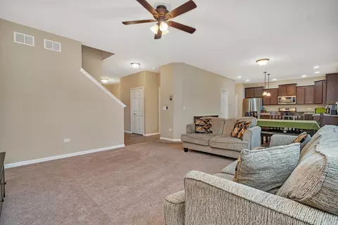 2103 Daly Ln, Plainfield, IL 60586 photo 11