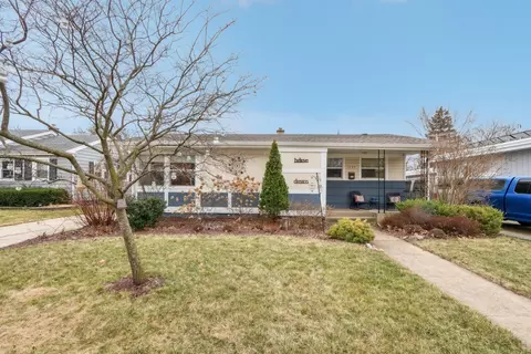 1135 Elder Rd, Homewood, IL 60430