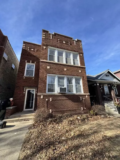 4826 N California Ave, Chicago, IL 60625