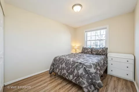 Bedroom - 1233 Mae Ct #17A, Wheeling, IL 60090 photo 2 of 4