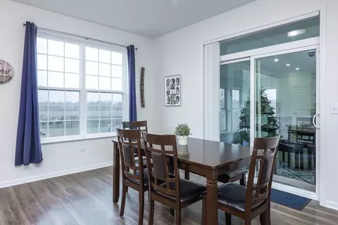 Dining - 1804 Empress Ct, Elgin, IL 60124 photo 1 of 2