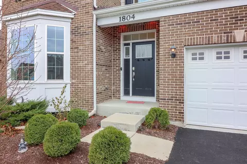 Exterior - 1804 Empress Ct, Elgin, IL 60124 photo 9 of 9