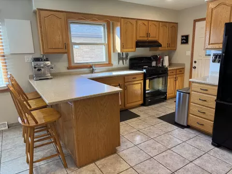 Kitchen - 2611 Plum St, Peru, IL 61354 photo 3 of 3