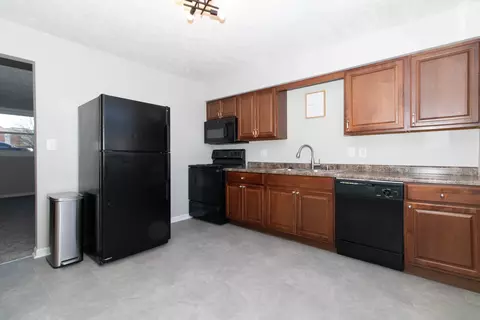 10 Willedrob Rd #8, Bloomington, IL 61701 photo 11
