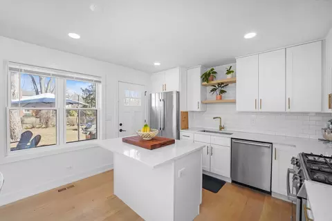 Kitchen - Undisclosed, Northbrook, IL 60062 photo 2 of 4