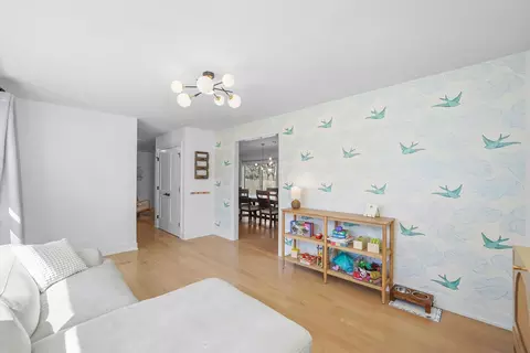 Living - Undisclosed, Northbrook, IL 60062 photo 7 of 7