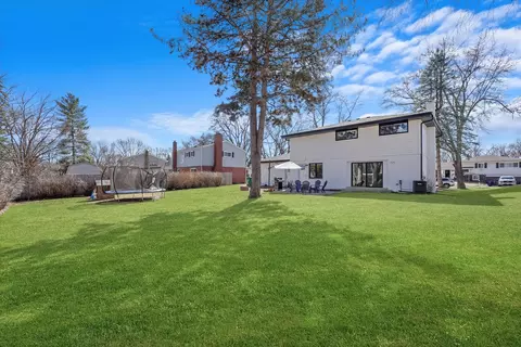 Exterior - Undisclosed, Northbrook, IL 60062 photo 4 of 7