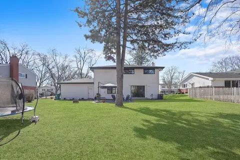 Exterior - Undisclosed, Northbrook, IL 60062 photo 5 of 7