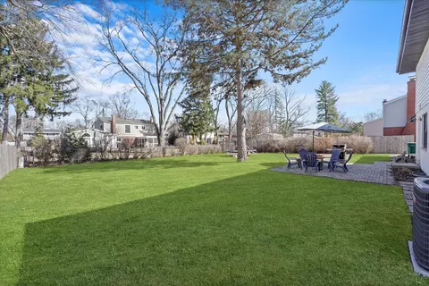Exterior - Undisclosed, Northbrook, IL 60062 photo 6 of 7