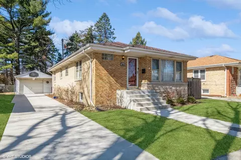 5016 N Newcastle Ave, Chicago, IL 60656