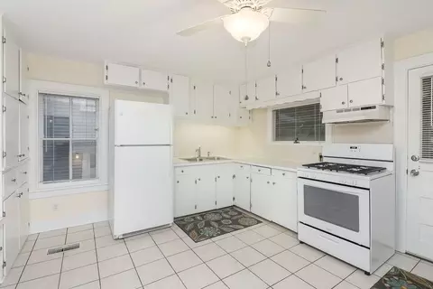 Kitchen - 210 Spring Ave, Naperville, IL 60540 photo 2 of 3