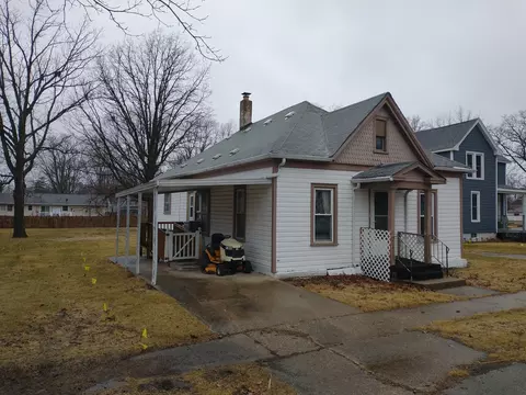 409 N Maple Ave, Minier, IL 61759
