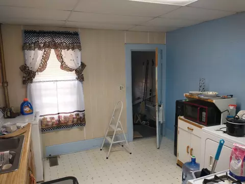 409 N Maple Ave, Minier, IL 61759 photo 6