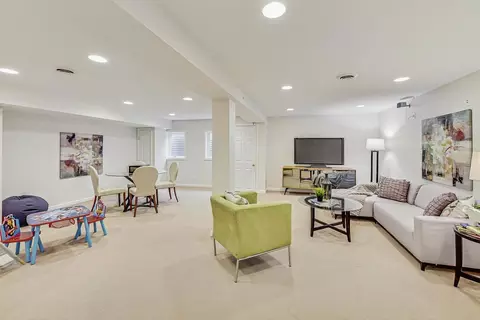 Living - 2545 Windsor Ln, Northbrook, IL 60062 photo 6 of 6