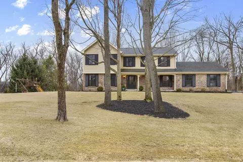 20 Ashbury Ln, Barrington Hills, IL 60010