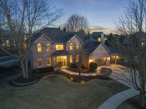 1624 Vincent Ct, Naperville, IL 60564