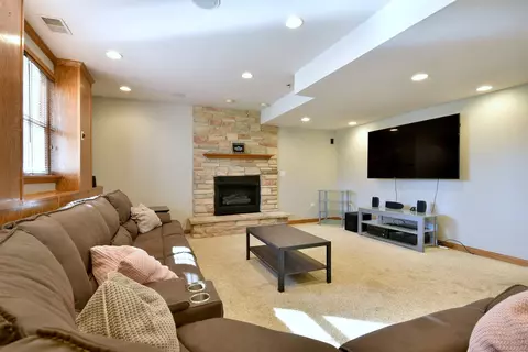 781 Hayrack Dr, Algonquin, IL 60102 photo 31