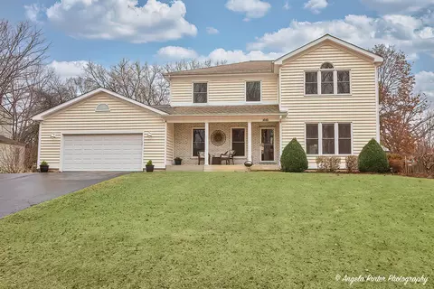 1816 Channel Beach Ave, Johnsburg, IL 60051