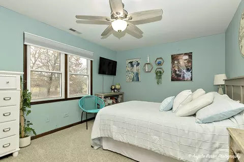Bedroom - 1816 Channel Beach Ave, Johnsburg, IL 60051 photo 6 of 7