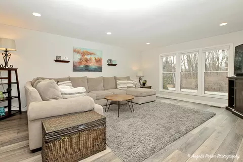 Living - 1816 Channel Beach Ave, Johnsburg, IL 60051 photo 1 of 6