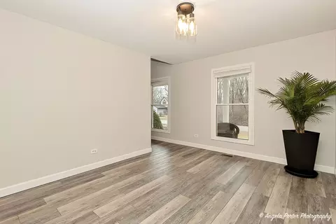 Living - 1816 Channel Beach Ave, Johnsburg, IL 60051 photo 5 of 6